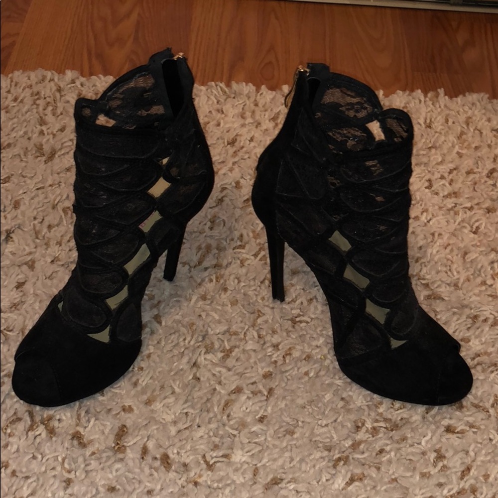 Bootie - Picture 2 of 7